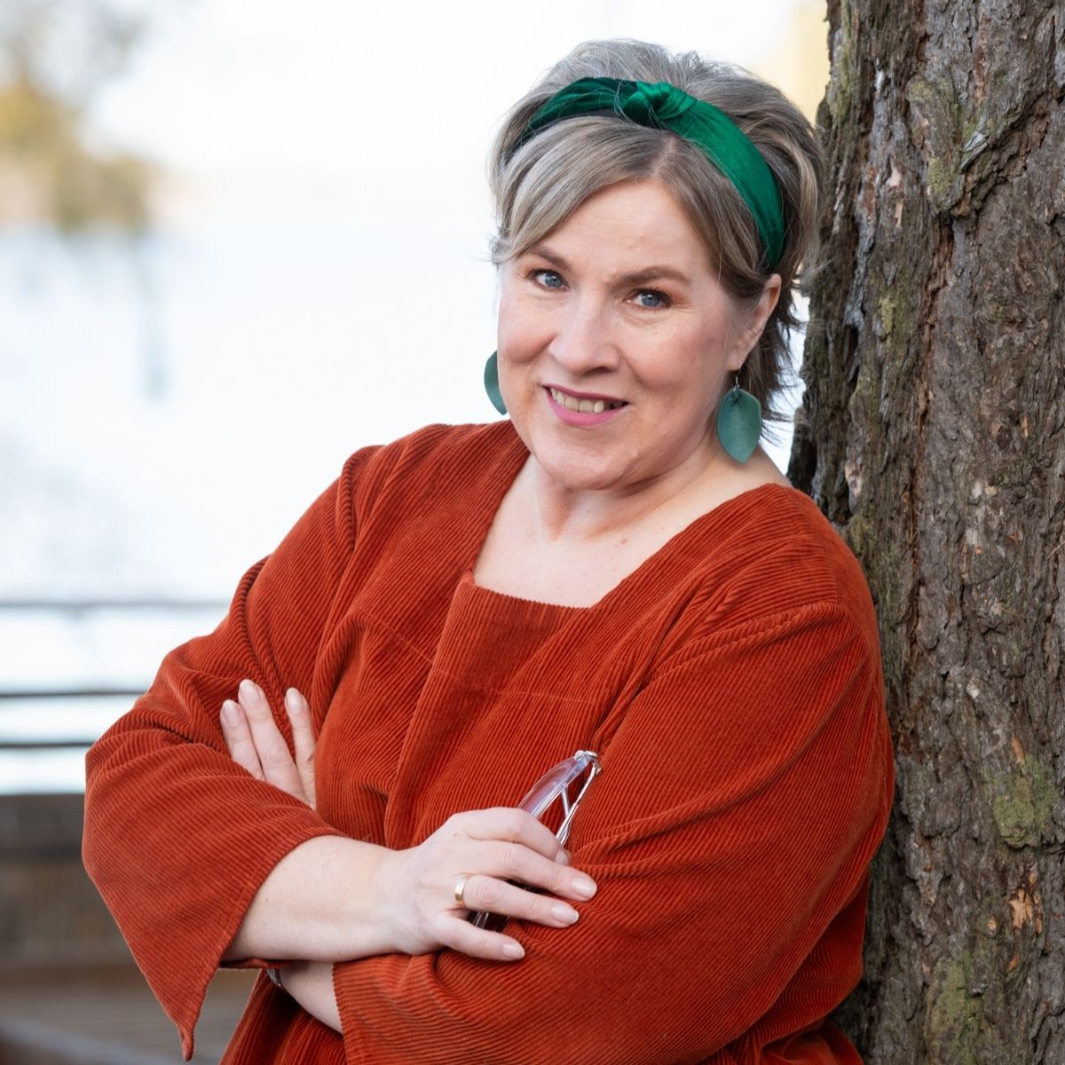 Tohditco Pirjo Kivistö Pirjo Kivistö keskustelemassa organisaation yhteisen suunnan kirkastamisesta